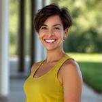 Portrait of Emily Lopez